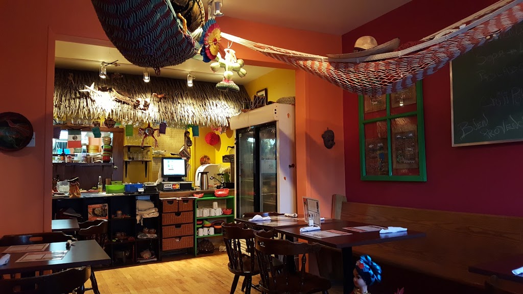 El Tio Luis - Cuisine mexicaine | 93 Rue du Marché, Salaberry-de-Valleyfield, QC J6T 1P6, Canada | Phone: (450) 854-2022