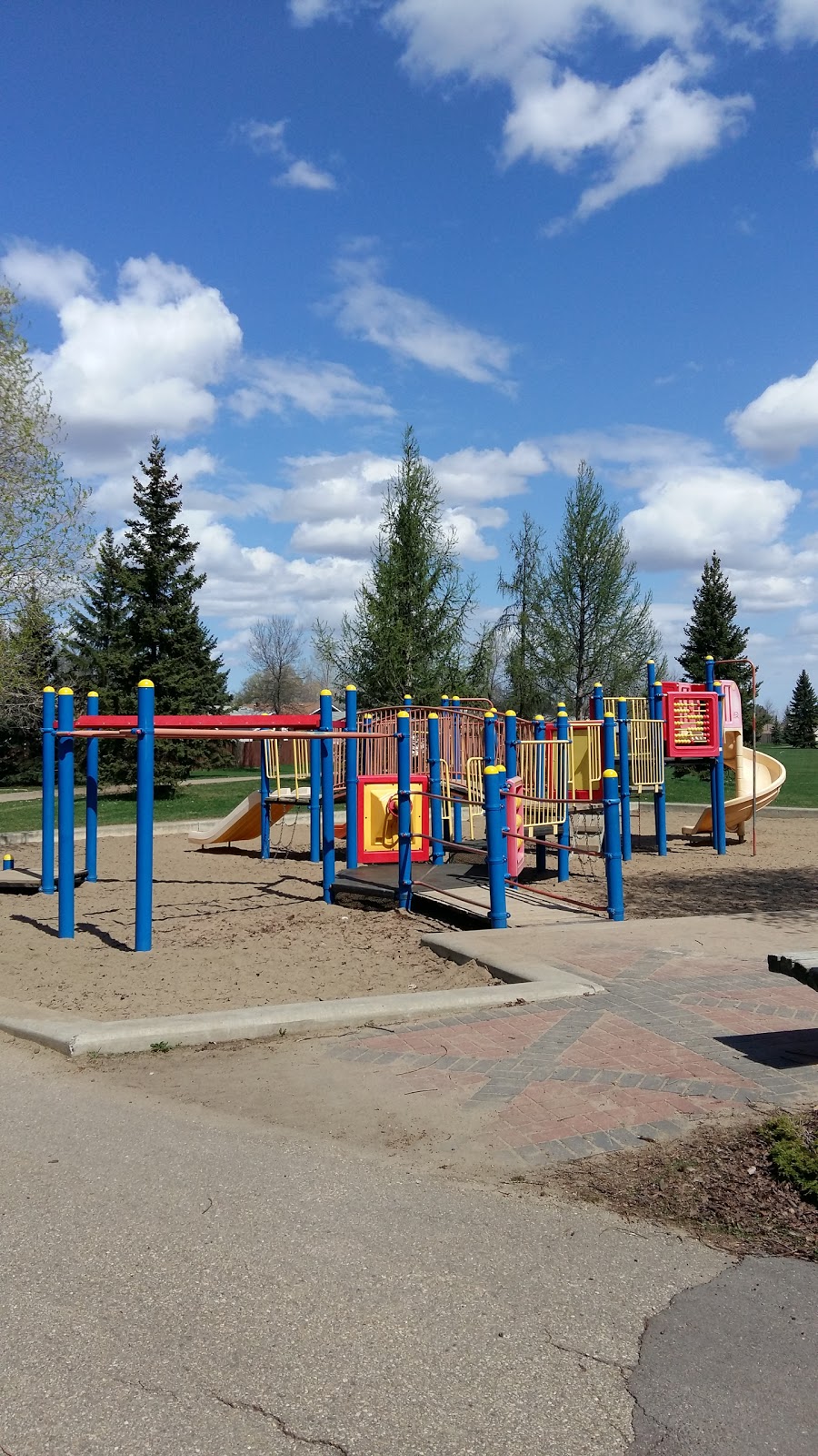 Attwood Park | 62 R Attwood Dr, St. Albert, AB T8N 3A6, Canada | Phone: (780) 459-1557