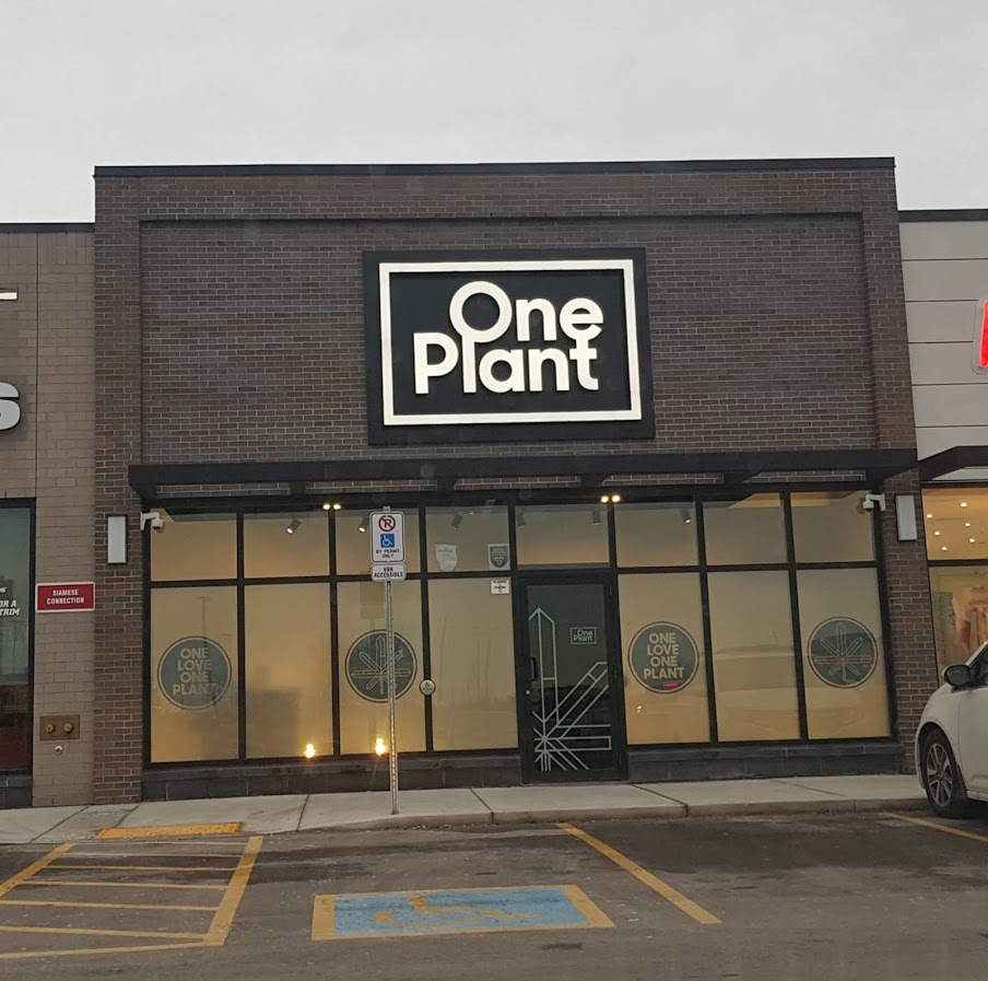 One Plant Cannabis Dispensary - Stouffville | 5779 Main St, Whitchurch-Stouffville, ON L4A 4R2, Canada | Phone: (905) 642-5111