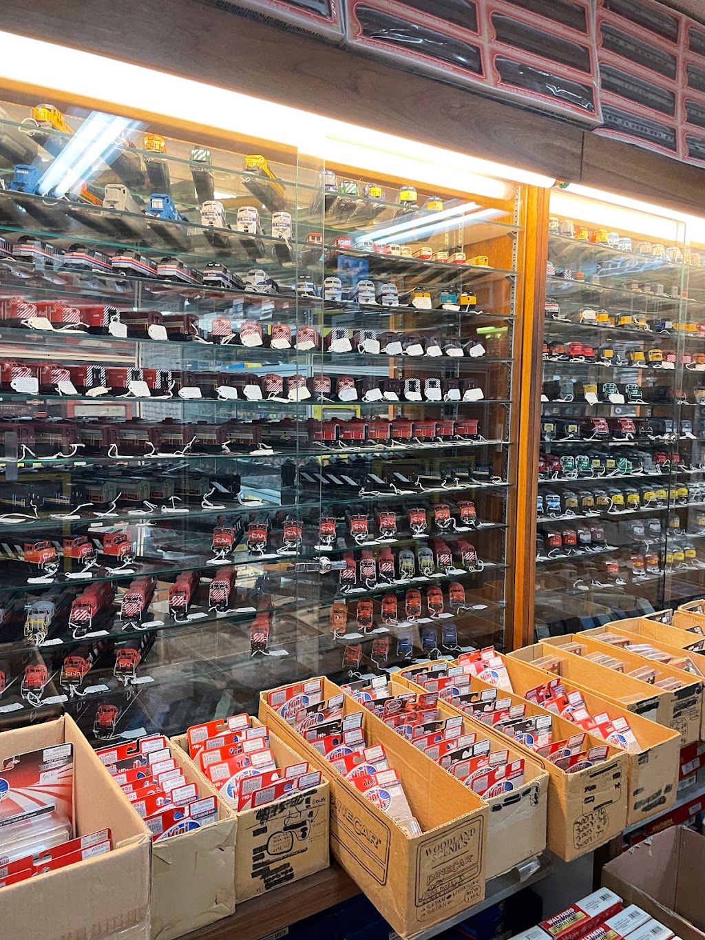 Van Horne Hobby | 111 Boul Saint-Martin Est, Laval, QC H7M 1Z1, Canada | Phone: (450) 669-4175