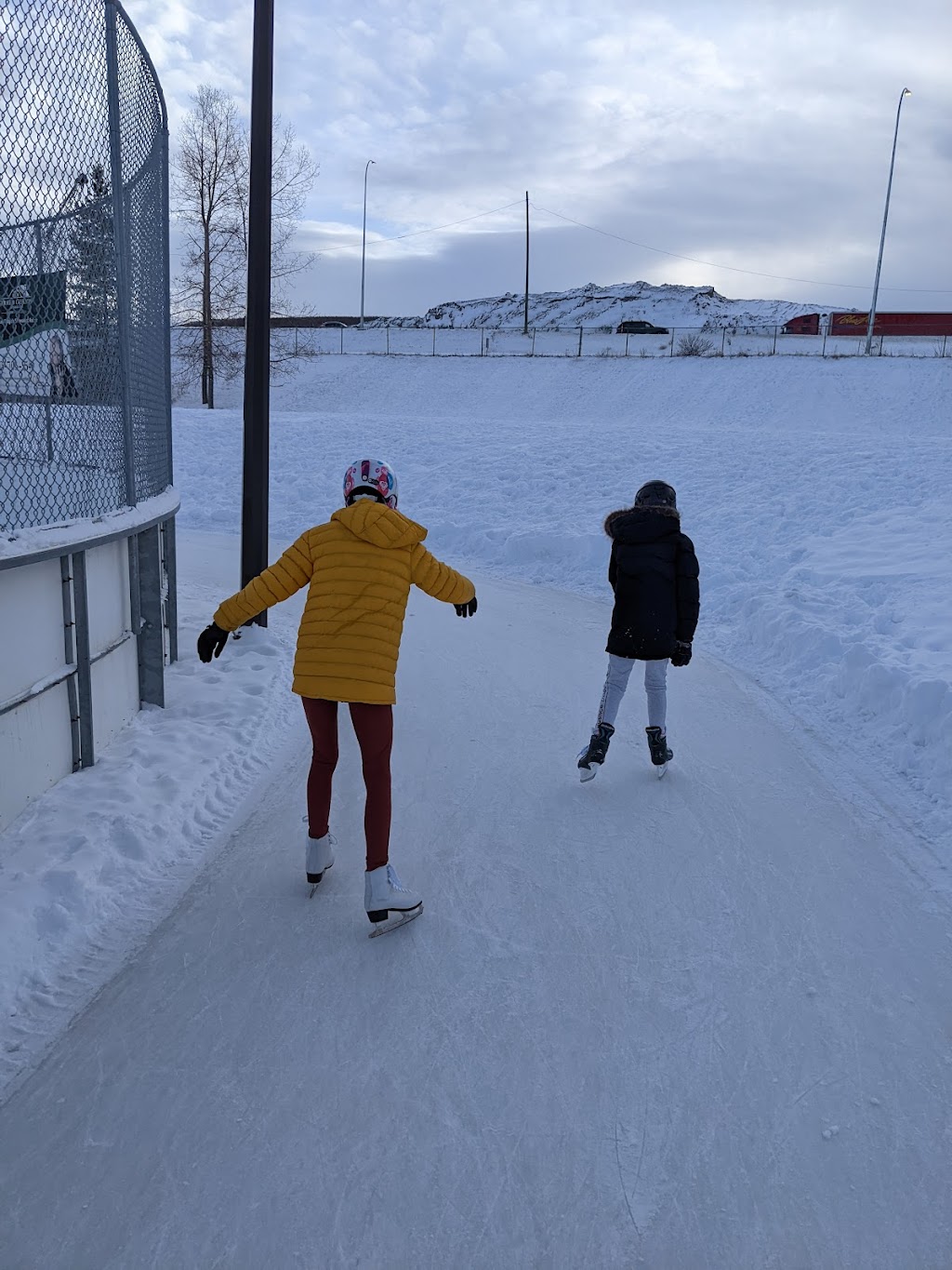 Valley Ridge Outdoor Rink and Sports Court | 170 Valley Meadow Close NW, Calgary, AB T3B 5M2, Canada | Phone: (403) 471-9363