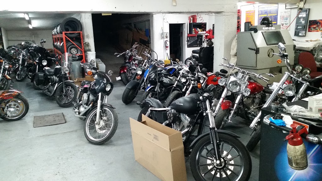CMR Custom Motorcycle Parts | 3920 Rue Sainte-Catherine E, Montréal, QC H1W 2G6, Canada | Phone: (514) 527-1570