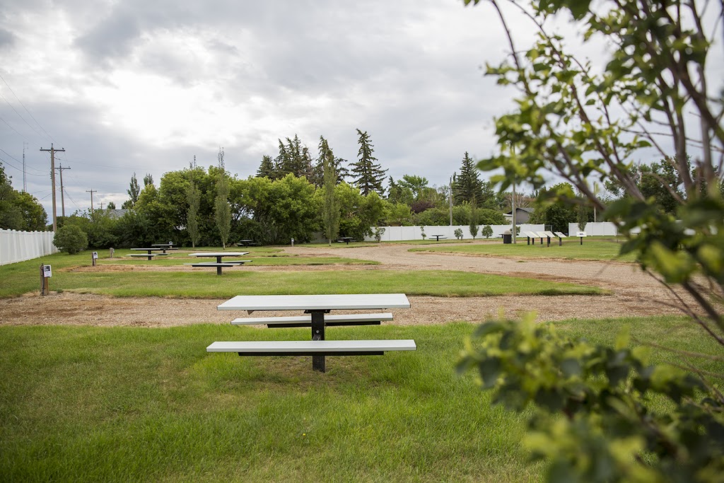 Rosemary Campground | 319 Railway Ave W, Rosemary, AB T0J 2W0, Canada | Phone: (403) 378-4246