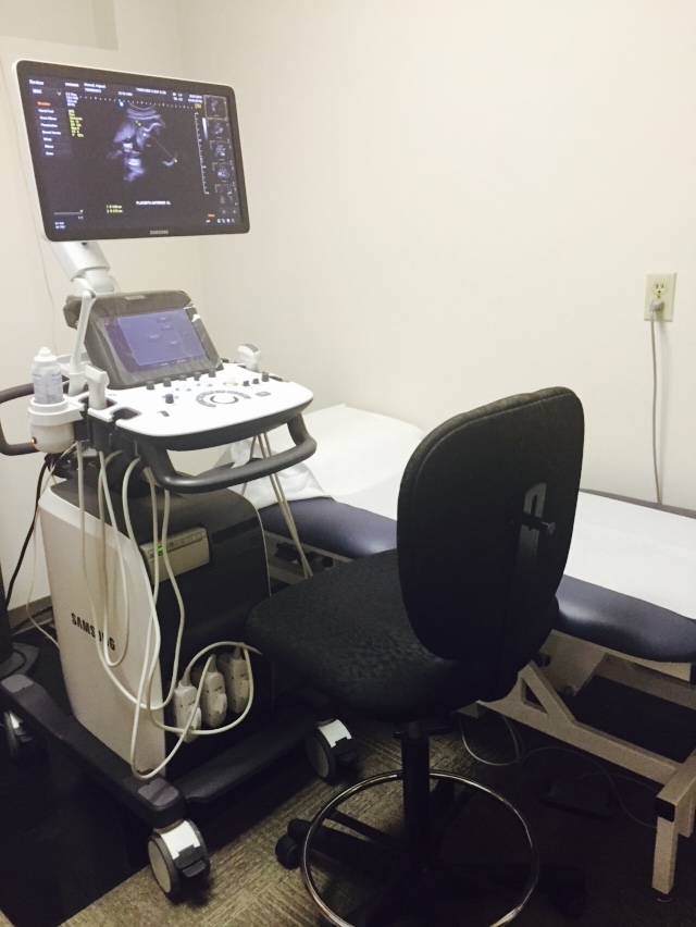 Yorkview X-Ray & Ultrasound | 3695 Keele St, North York, ON M3J 1N1, Canada | Phone: (416) 631-0007