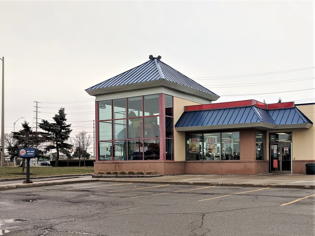 Burger King | 2460 Winston Churchill Blvd, Oakville, ON L6H 6J5, Canada | Phone: (905) 829-4792