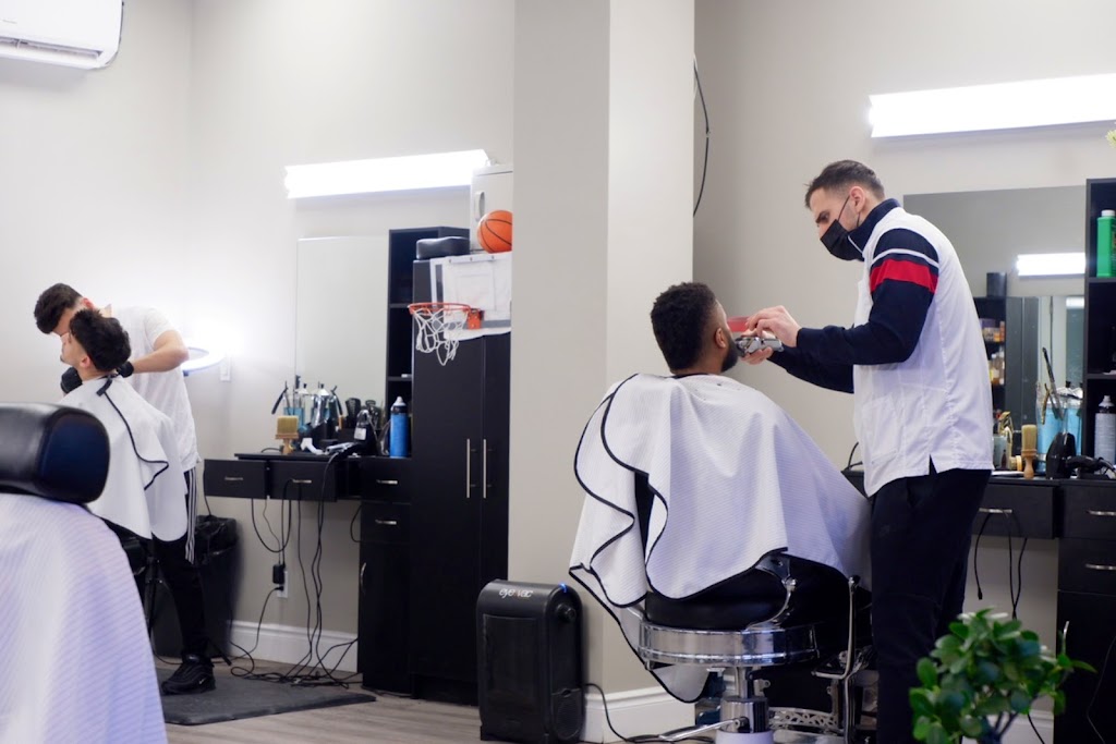 Unity Barbershop | 230 Lakeshore Rd E, Mississauga, ON L5G 1G7, Canada | Phone: (647) 979-6523