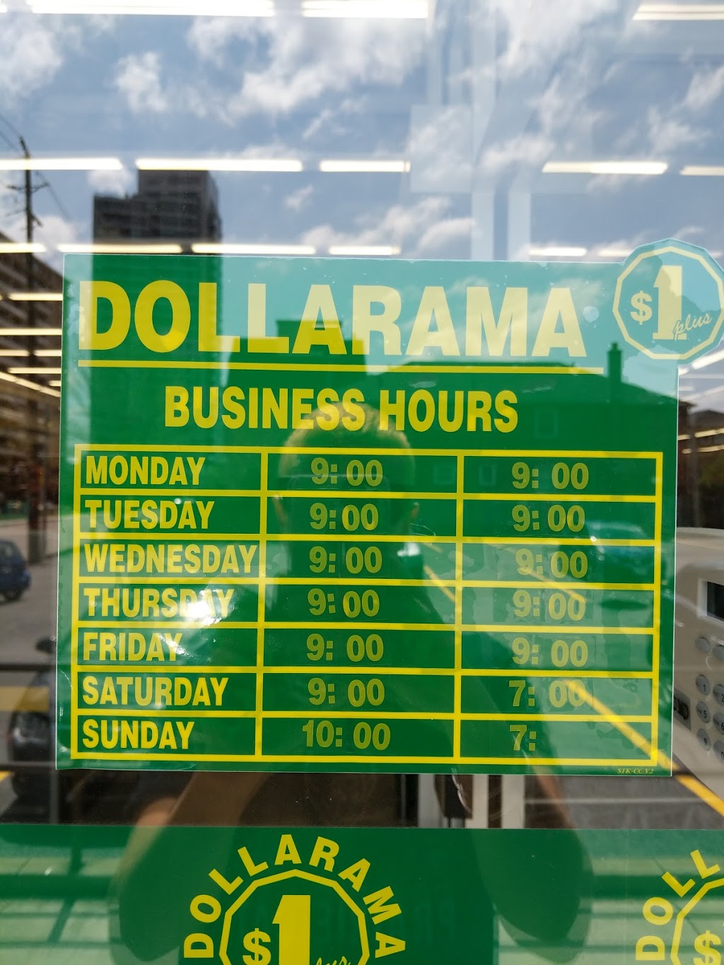 Dollarama | 1099 Broadview Ave, East York, ON M4K 2S4, Canada | Phone: (416) 423-5921