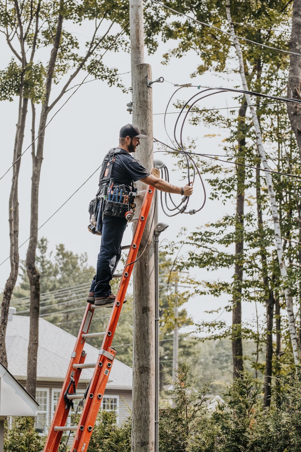 Parker & Poirier Électrique | 360 Pont Monseigneur-Langlois, Salaberry-de-Valleyfield, QC J6S 0A6, Canada | Phone: (438) 408-6348