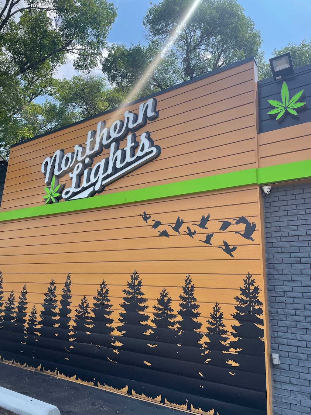 Northern Lights Cannabis | 51 Lansdowne St W, Peterborough, ON K9J 1X8, Canada | Phone: (705) 438-9333