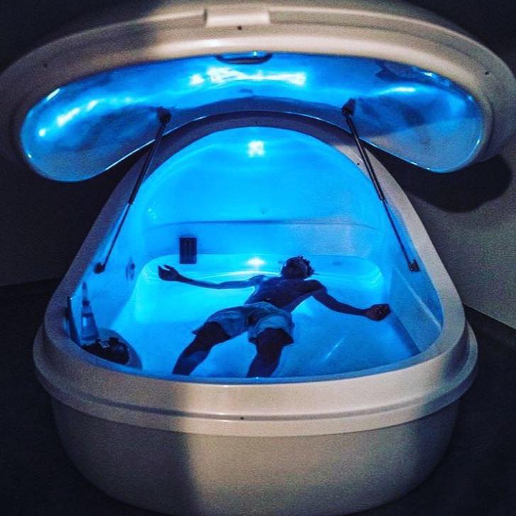 London Float Therapy | 215 Fanshawe Park Rd W, London, ON N6G 5A9, Canada | Phone: (519) 673-5628