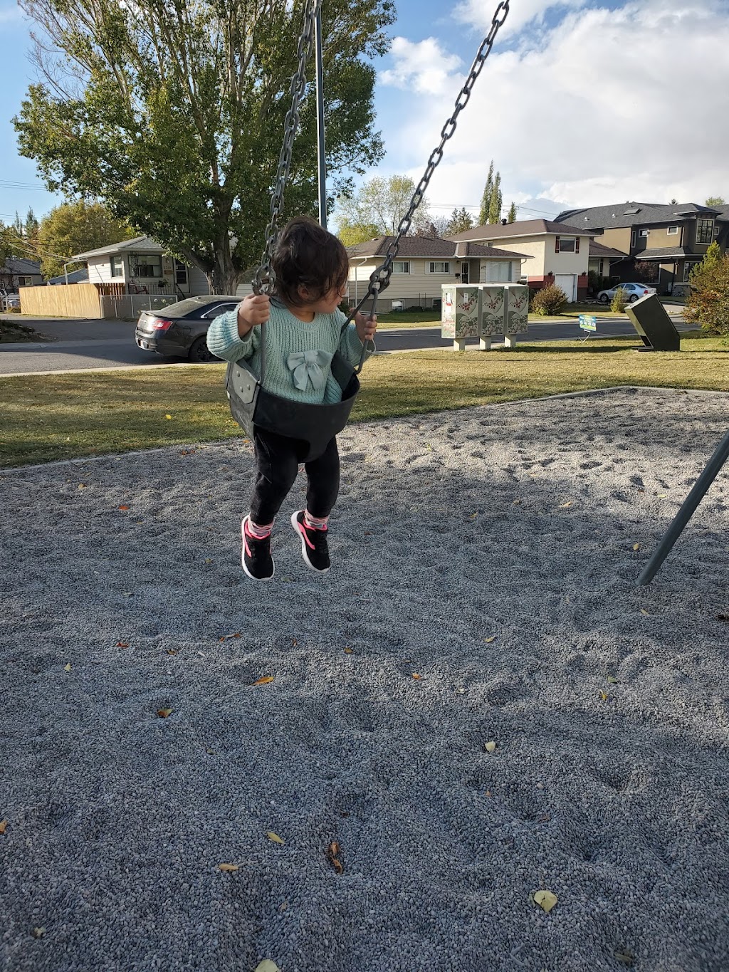 Victory Park Playground | 2316 7 St NE, Calgary, AB T2E 4C9, Canada | Phone: (403) 268-2489