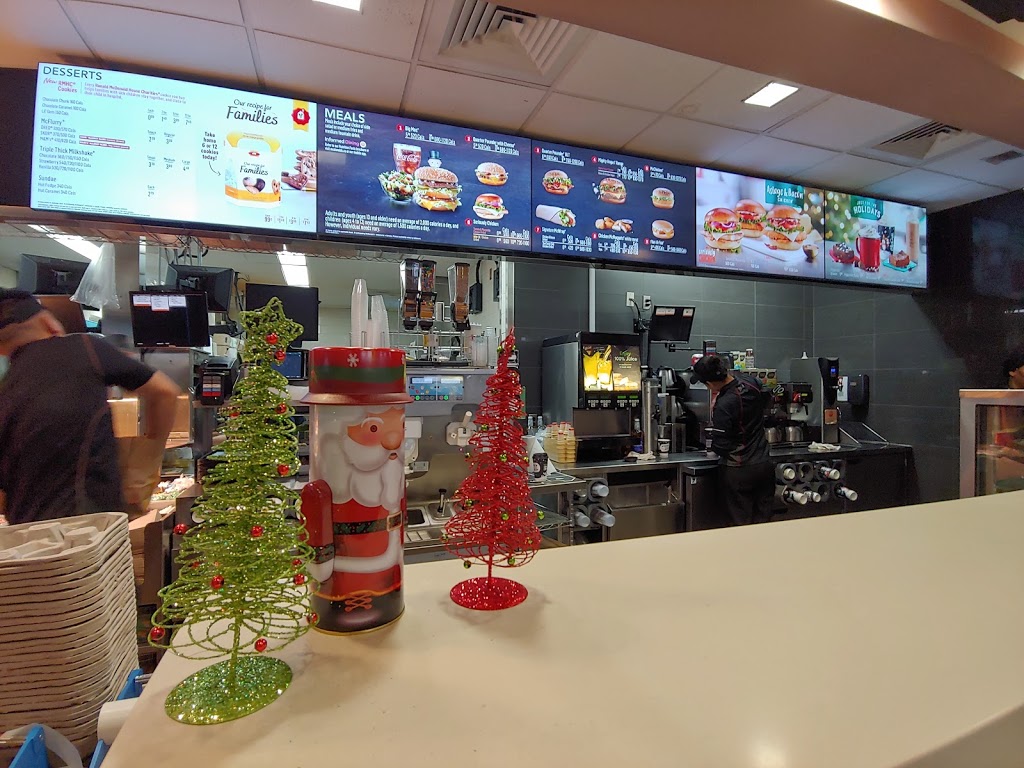 McDonalds | 3320 Steeles Ave W, Vaughan, ON L4K 1A2, Canada | Phone: (905) 760-9900