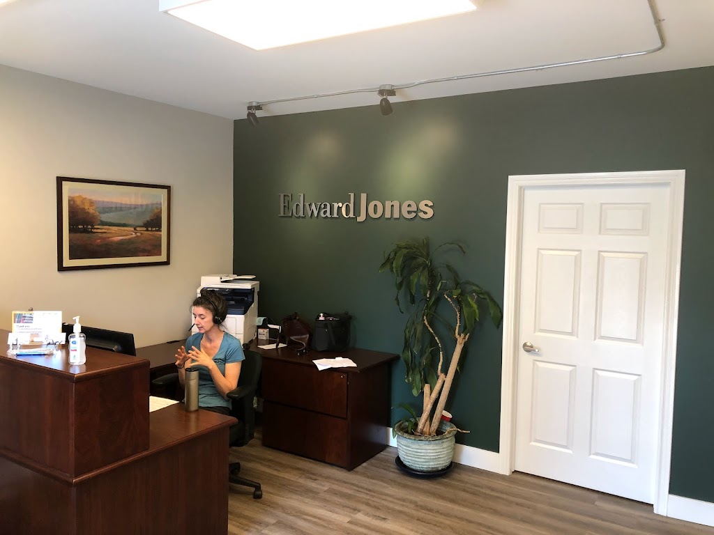 Edward Jones - Financial Advisor: Mutaz Dirar, PFP®|CIM® | 219 Dundas St E Suite 1, Waterdown, ON L8B 1V9, Canada | Phone: (905) 690-7190