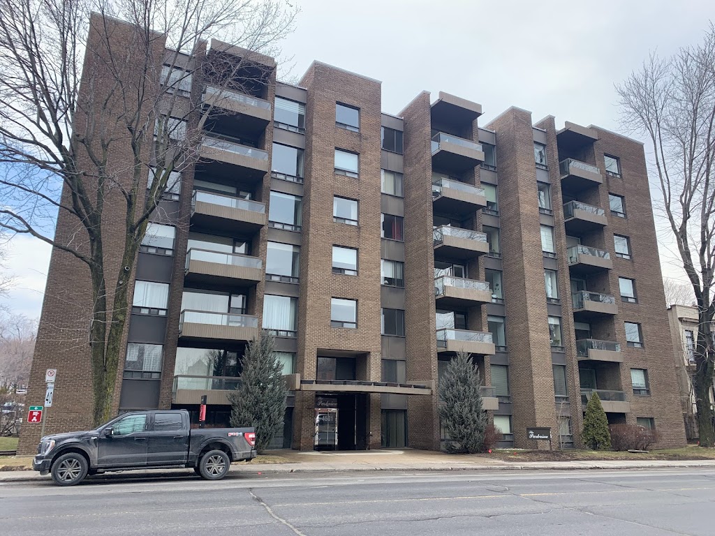 Parkview Apartments | 4501 Rue Sherbrooke O, Westmount, QC H3Z 1E7, Canada | Phone: (514) 867-5999