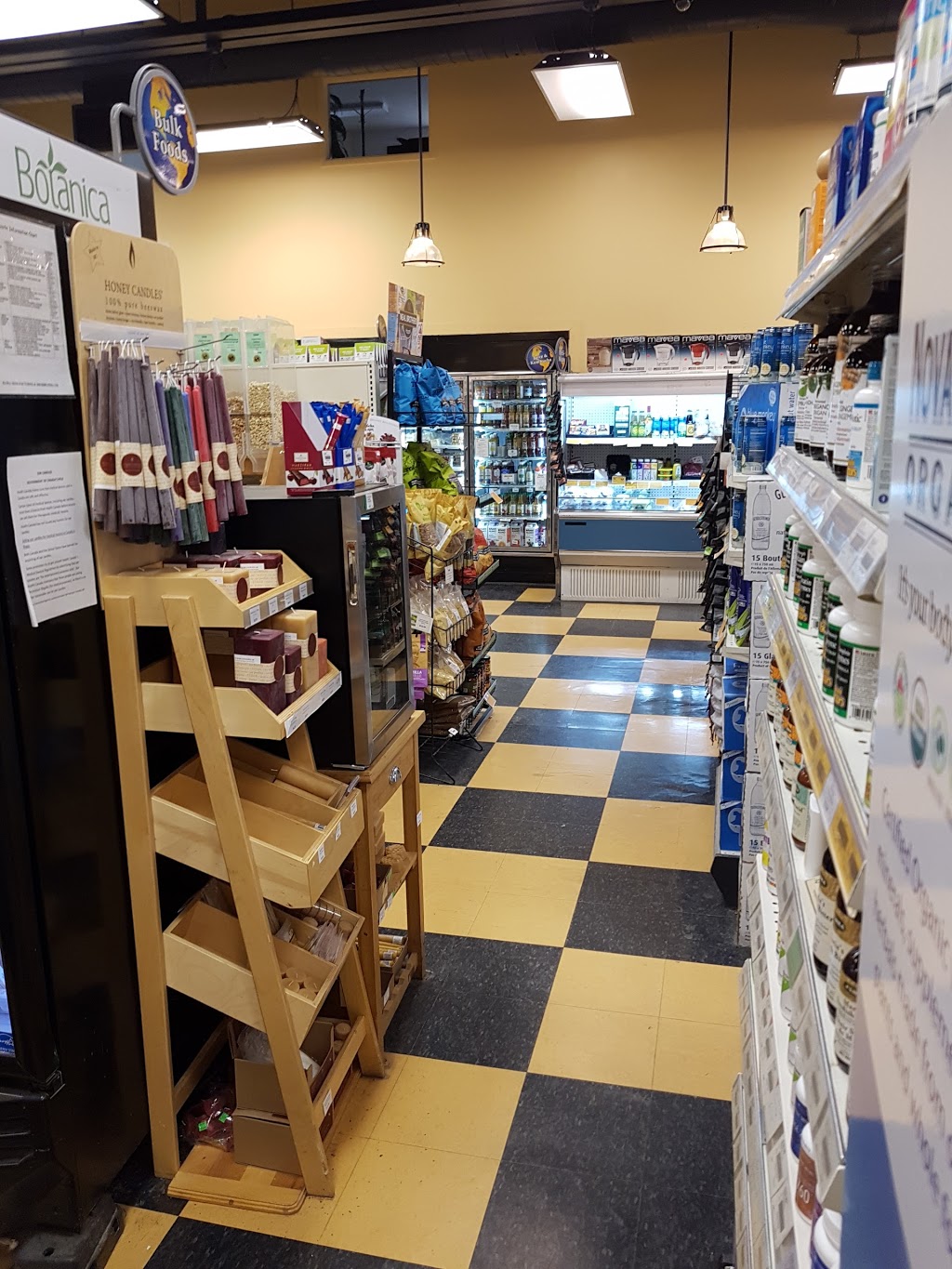 Organic Earth Market | 6487 Quinpool Rd, Halifax, NS B3L 1B1, Canada | Phone: (902) 425-7400