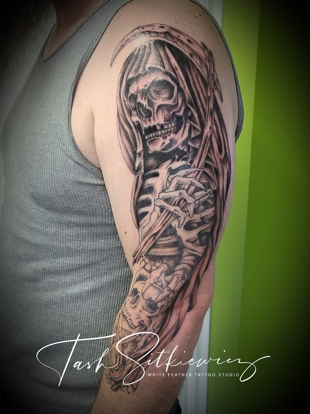 White Feather Art & Tattoo Studio | 2147 Petawawa Blvd, Pembroke, ON K8A 7G8, Canada | Phone: (613) 401-8923