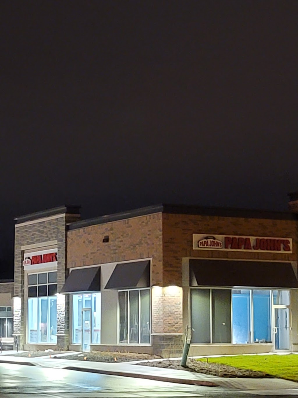 Papa Johns | 6135 Finch Ave E, Scarborough, ON M1B 5X7, Canada | Phone: (416) 282-0008