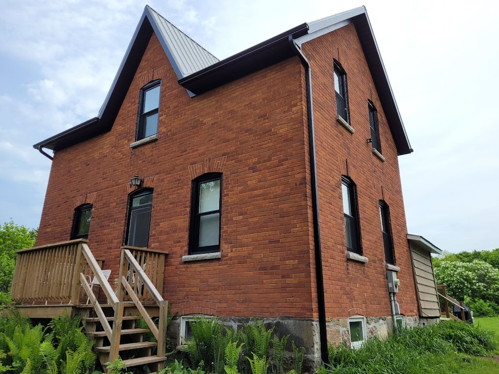 Ainger Roofing | 36 Cedar St, Collingwood, ON L9Y 3A5, Canada | Phone: (705) 444-5712