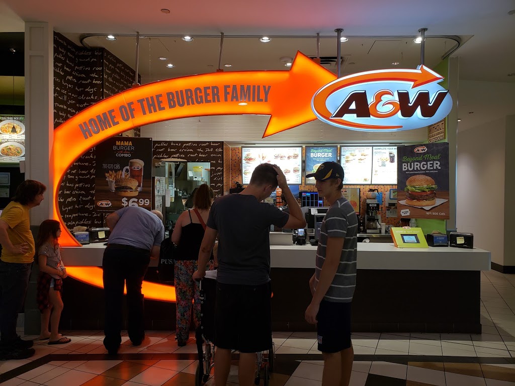 A&W Canada | 240 Leighland Ave, Oakville, ON L6H 3H6, Canada | Phone: (905) 844-7457