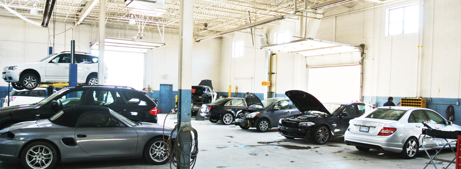 Eddystone Auto Collision Ltd | 700 Chrislea Rd, Woodbridge, ON L4L 8K9, Canada | Phone: (905) 856-6141