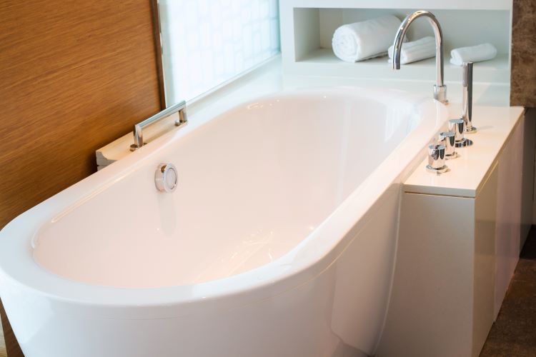 Bathtub Refinishing Calgary | 622 23 Ave NE, Calgary, AB T2E 1W4, Canada | Phone: (587) 844-0790