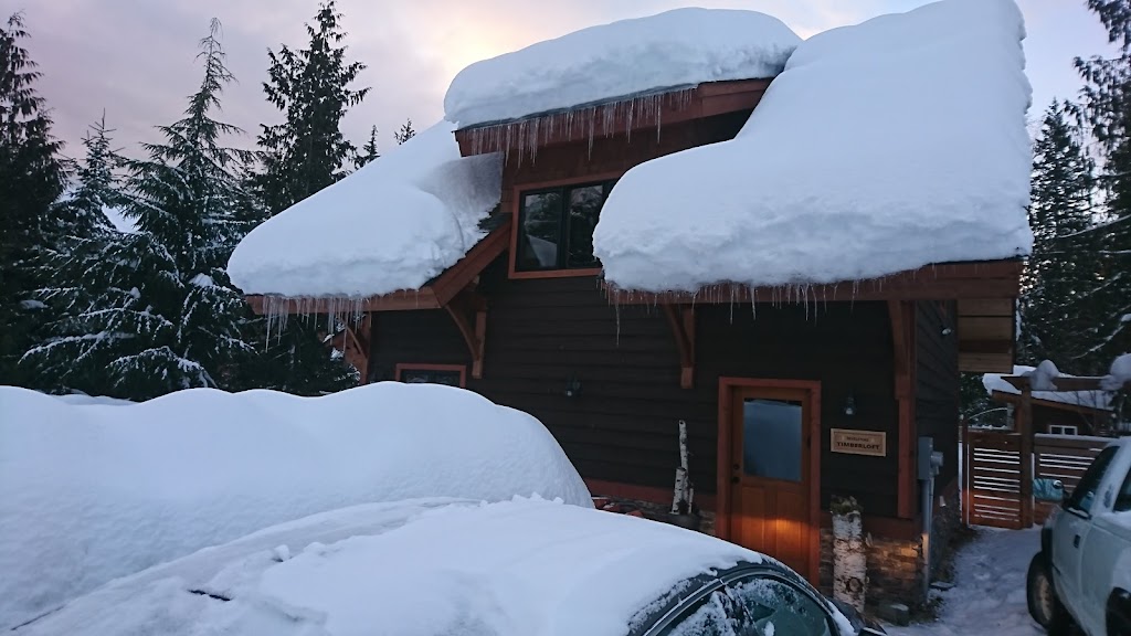 Revelstoke Timber Loft Chalet Bed & Breakfast | 1085 Cashato Cres, Revelstoke, BC V0E 2S1, Canada | Phone: (250) 837-7000