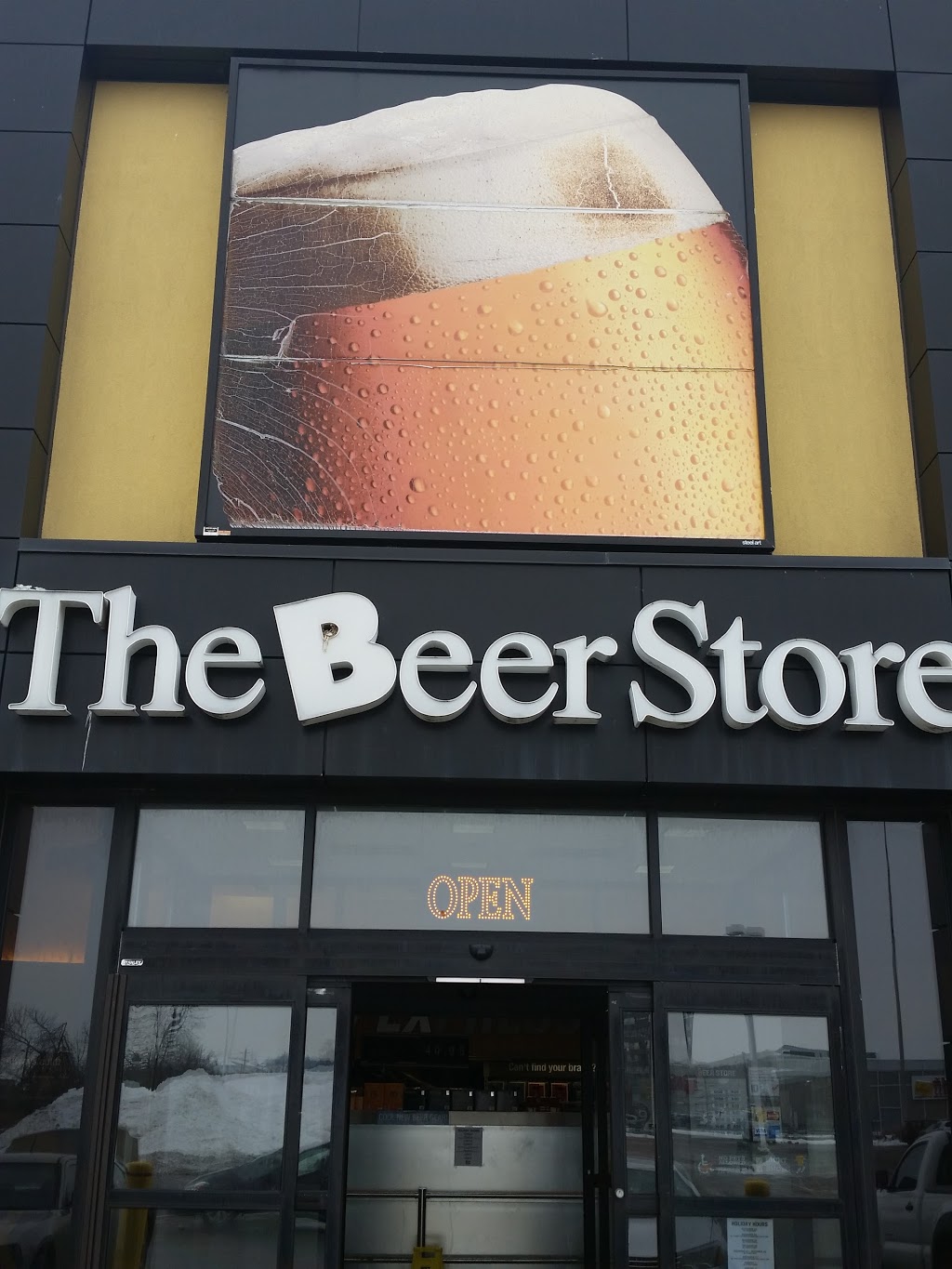 Beer Store 4166 | 875 Highland Rd W, Kitchener, ON N2N 2Y2, Canada | Phone: (519) 571-7827