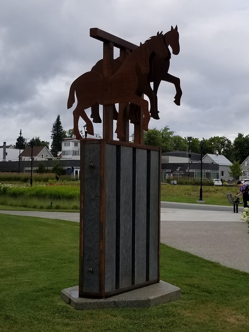 Église Sainte-Agnès de Lac-Mégantic | 4872 Rue Laval, Lac-Mégantic, QC G6B 1E1, Canada | Phone: (819) 583-0370