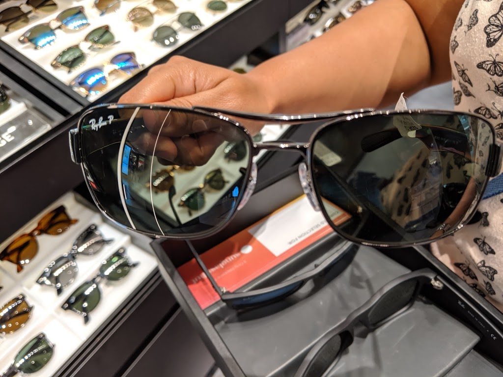 Sunglass Hut | 300 Borough Dr Spc 88, Scarborough, ON M1P 4P5, Canada | Phone: (416) 296-9245