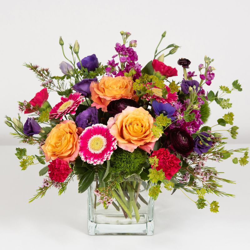 Luxe Florist - Same Day Flower Delivery CALGARY - SEND FLOWERS | 2835 13 Ave NW, Calgary, AB T2N 1M1, Canada | Phone: (403) 270-4026