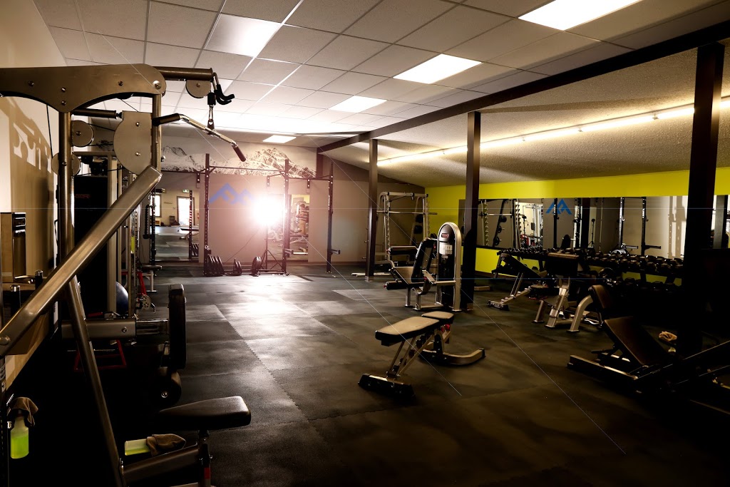 Farout Fitness | 4927 52 Ave, Tofield, AB T0B 4J0, Canada | Phone: (780) 918-5757