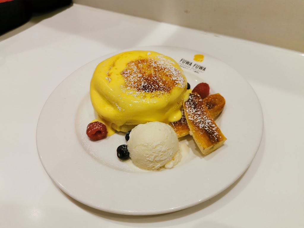 Fuwa Fuwa Japanese Pancakes | 408 Bloor St W, Toronto, ON M5S 2N5, Canada | Phone: (647) 618-2868