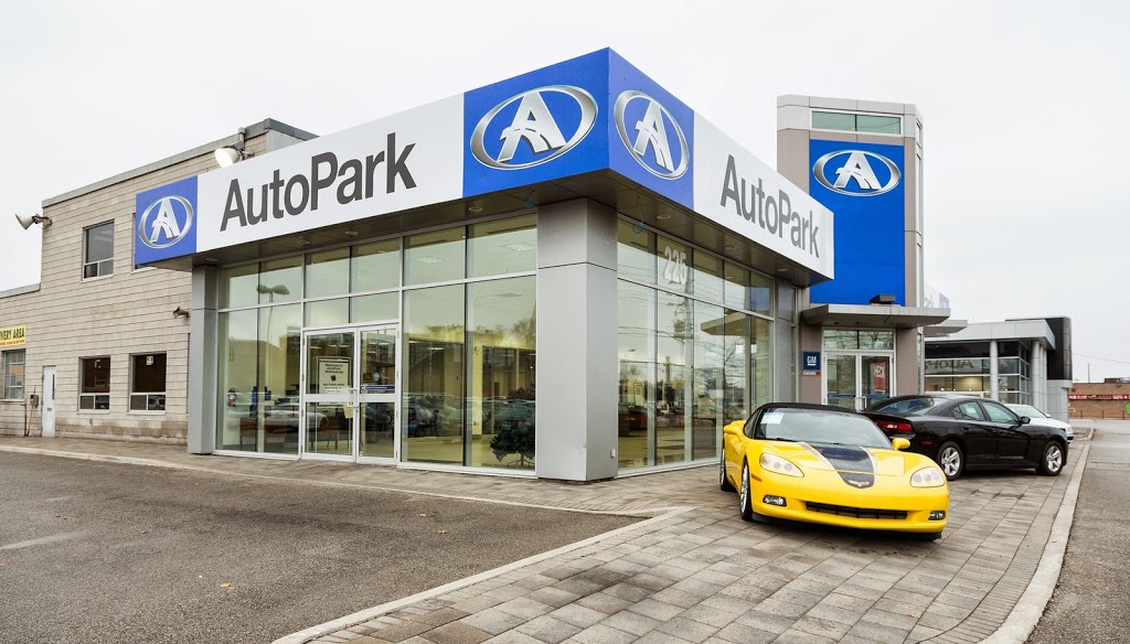 AutoPark Mississauga | 225 Dundas St E, Mississauga, ON L5A 1W8, Canada | Phone: (289) 203-5204