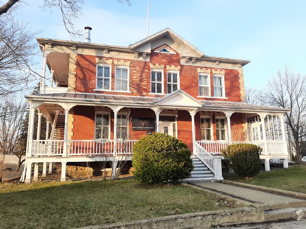 Boulangerie Fleur de Farine | 455 A Av. du Foyer, Saint-Alexandre-de-Kamouraska, QC G0L 2G0, Canada | Phone: (418) 970-0701