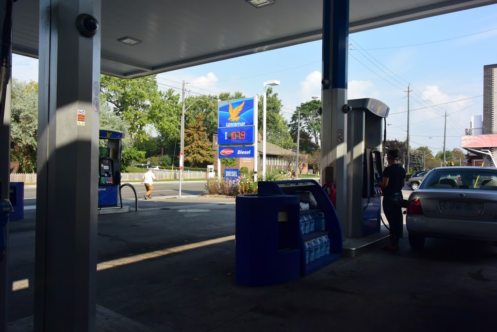 Ultramar | 1121 Broadview Ave, East York, ON M4K 2S4, Canada | Phone: (416) 696-2857