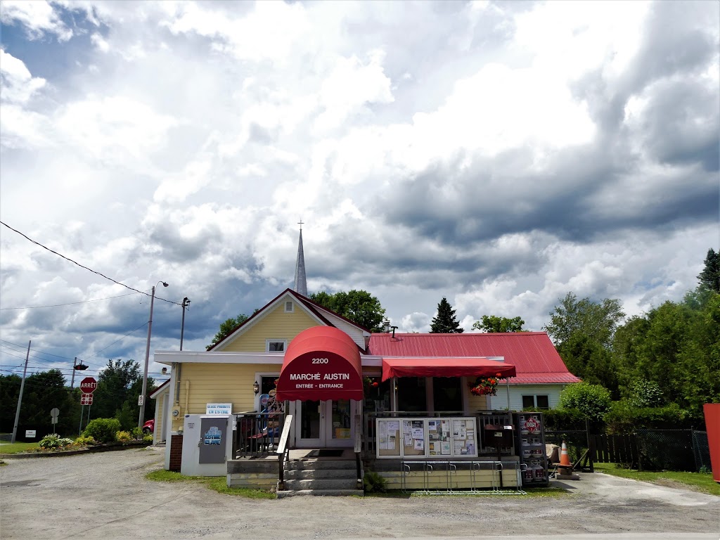 Dépanneur Marché Austin Inc | 2200 Chemin Nicholas - Austin, Austin, QC J0B 1B0, Canada | Phone: (819) 843-2374