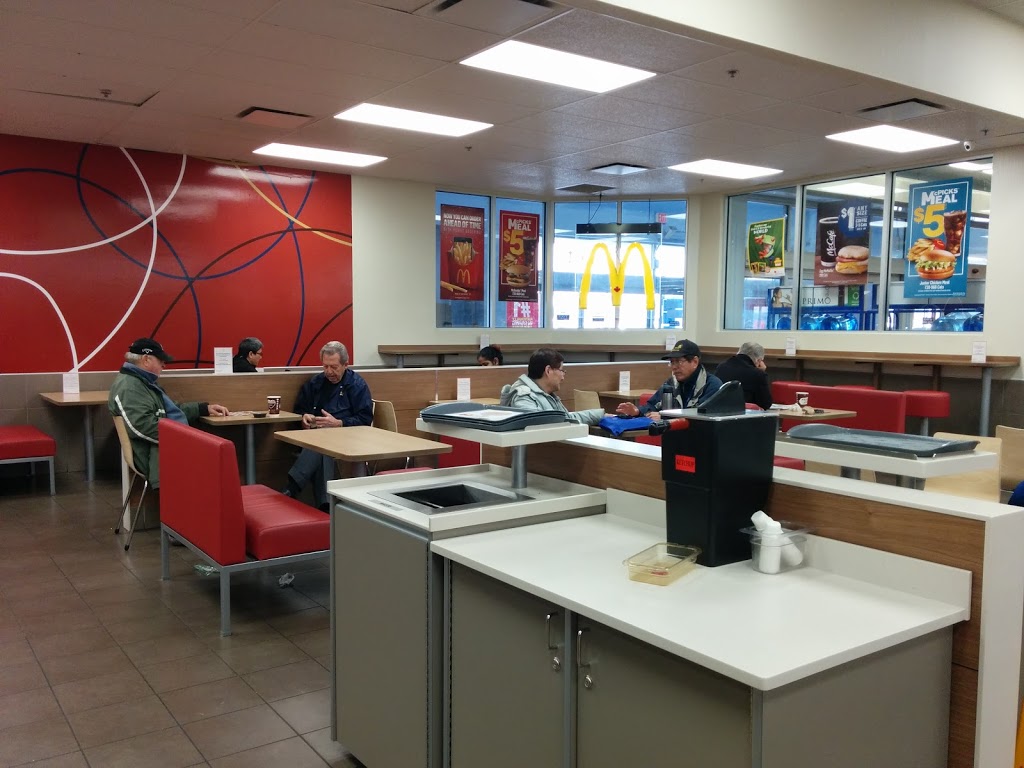 McDonalds | 1050 Hoover Park Dr, Whitchurch-Stouffville, ON L4A 0G9, Canada | Phone: (905) 642-2950