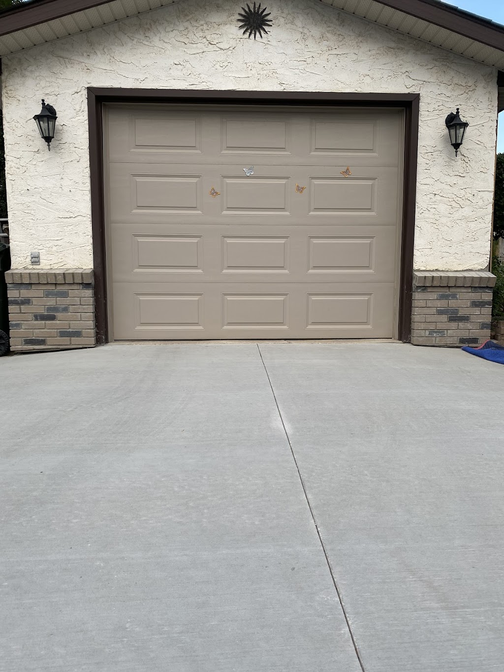 Bernies Stucco & Masonry Services | 10874 74 St NW, Edmonton, AB T5B 1Z9, Canada | Phone: (780) 292-3621