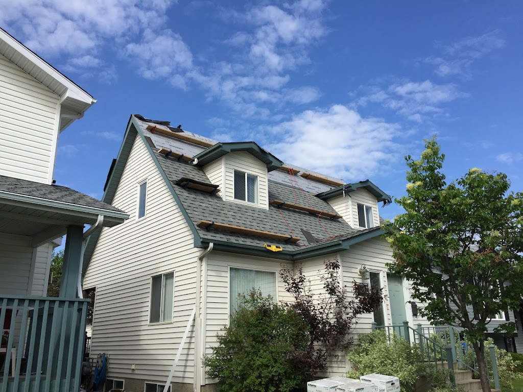 Safe Roofing | 168 Hayward Crescent NW, Edmonton, AB T6R 3G2, Canada | Phone: (780) 246-7597