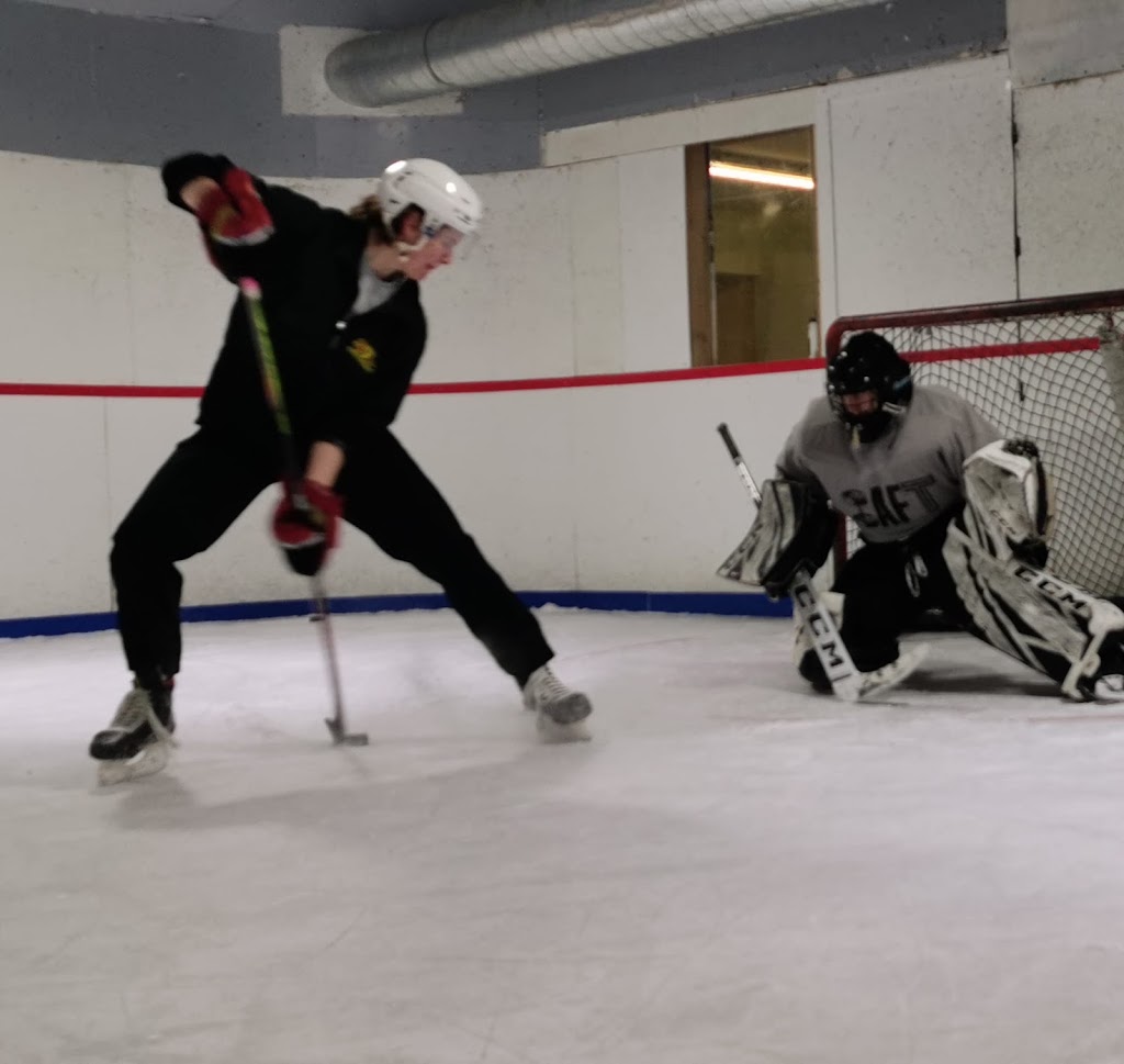 PKGoaltending | 1306 Colborne St E, Brantford, ON N3T 5L4, Canada | Phone: (519) 802-4330