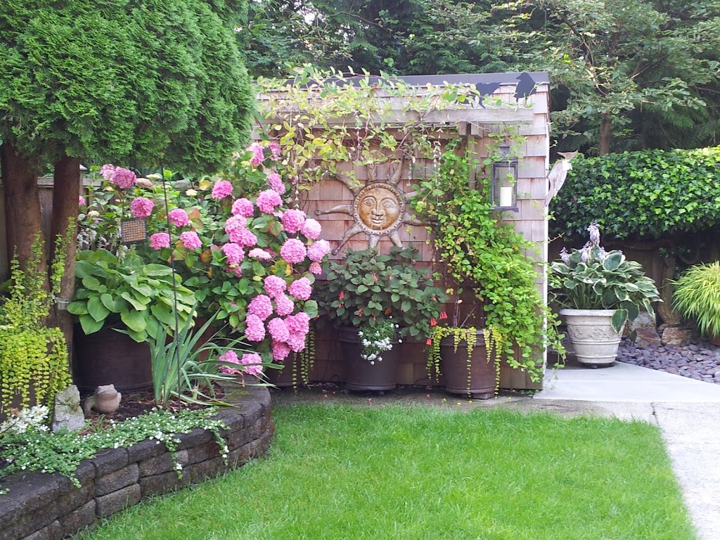 A Cultivated Garden | 7029 Brailsford Pl, Sooke, BC V9Z 1J7, Canada | Phone: (604) 753-8849