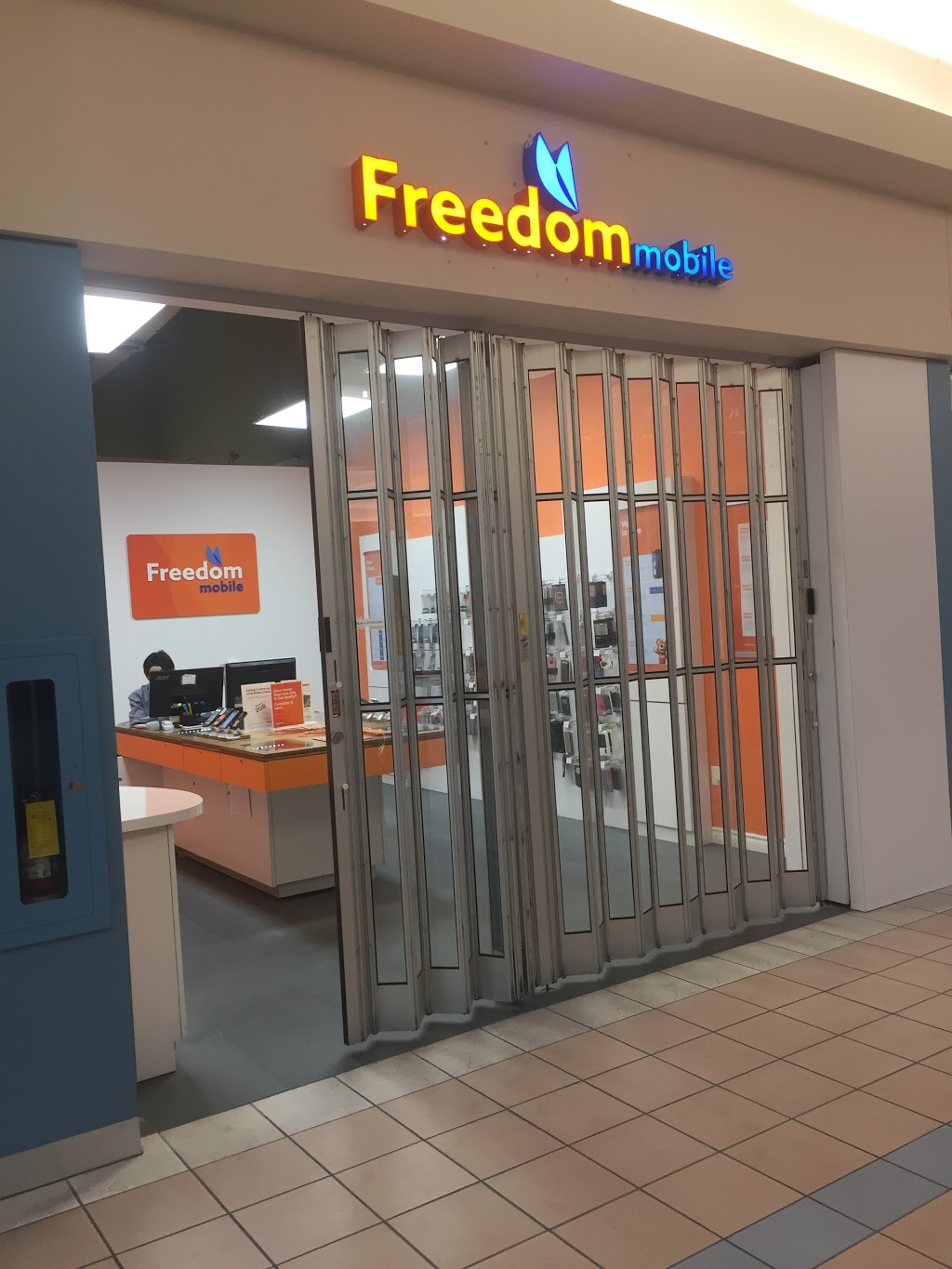 Freedom Mobile | 3255 Hwy 7 #162, Markham, ON L3R 3P9, Canada | Phone: (905) 604-7112