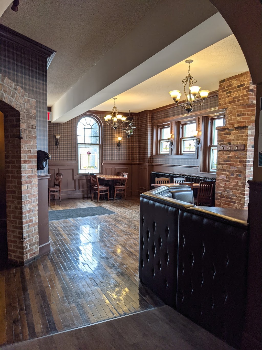 Kings Arm Pub | 390 Main St, Kentville, NS B4N 1K8, Canada | Phone: (902) 678-0066