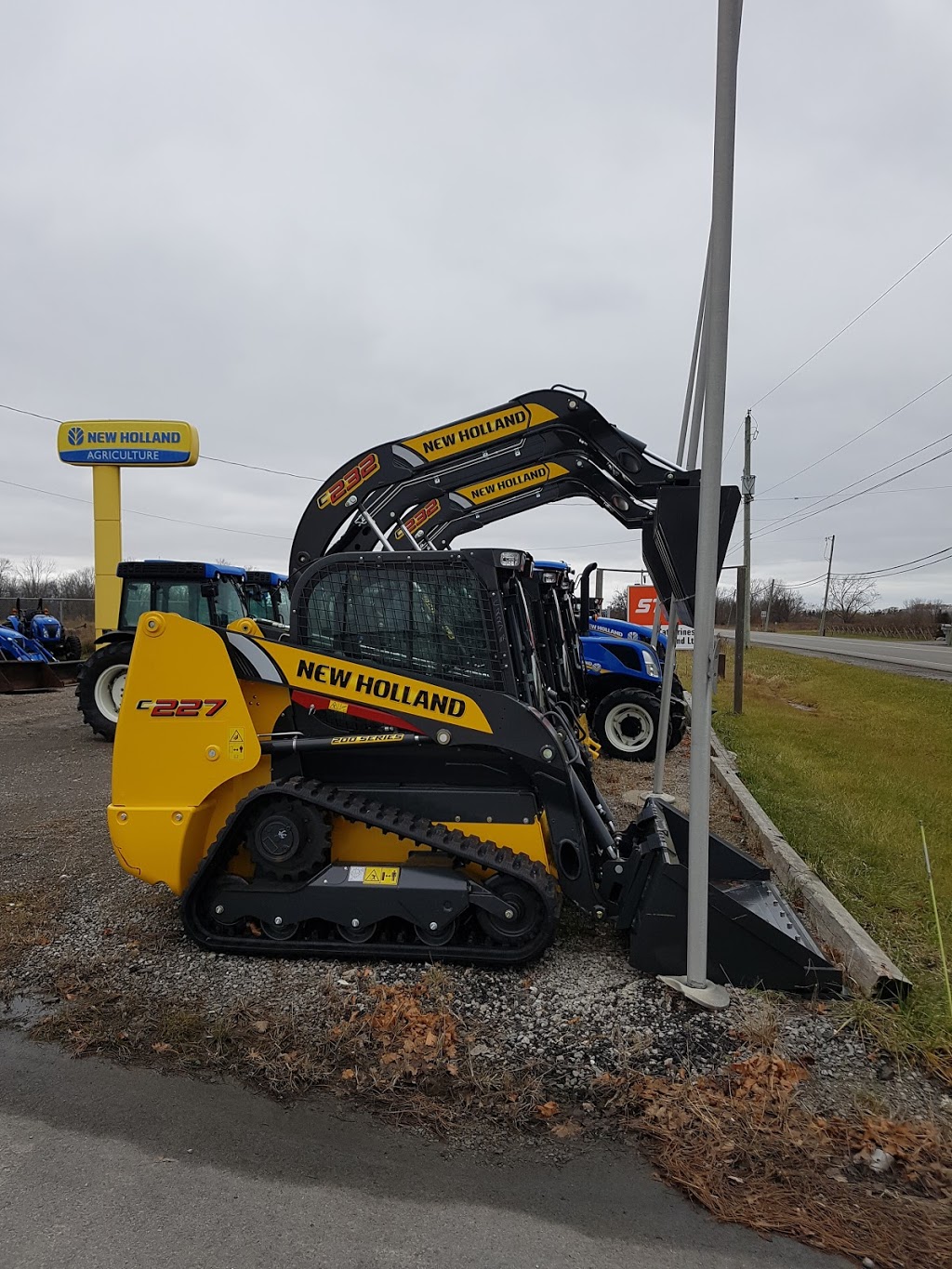 Oneida New Holland - Niagara | 1410 Fourth Ave, St. Catharines, ON L2S 0B8, Canada | Phone: (905) 688-5160