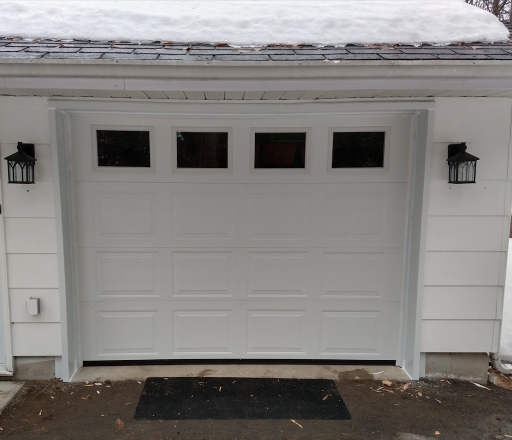 Premium garage doors | 5052 Rue Labrosse, Pierrefonds-Roxboro, QC H8Y 2Y6, Canada | Phone: (514) 697-2294