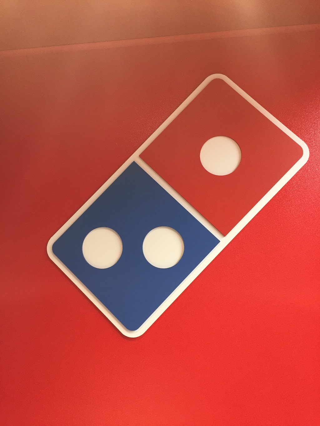 Dominos Pizza | 3500 24 Ave NW #40, Calgary, AB T2N 4V5, Canada | Phone: (587) 349-3900
