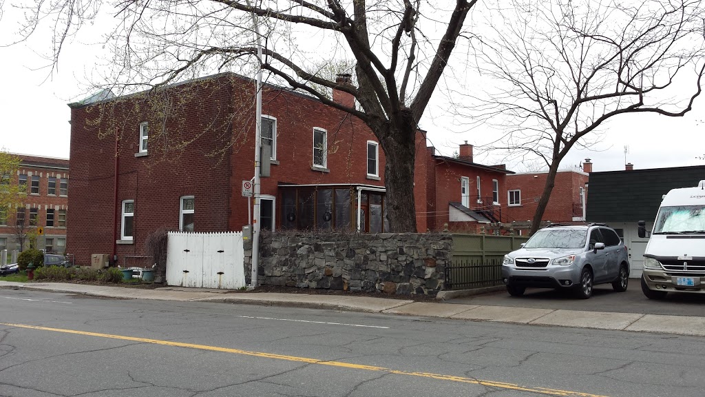 Parc archéologique de la Baronnie | Rue Saint Antoine, Longueuil, QC J4H 1B1, Canada