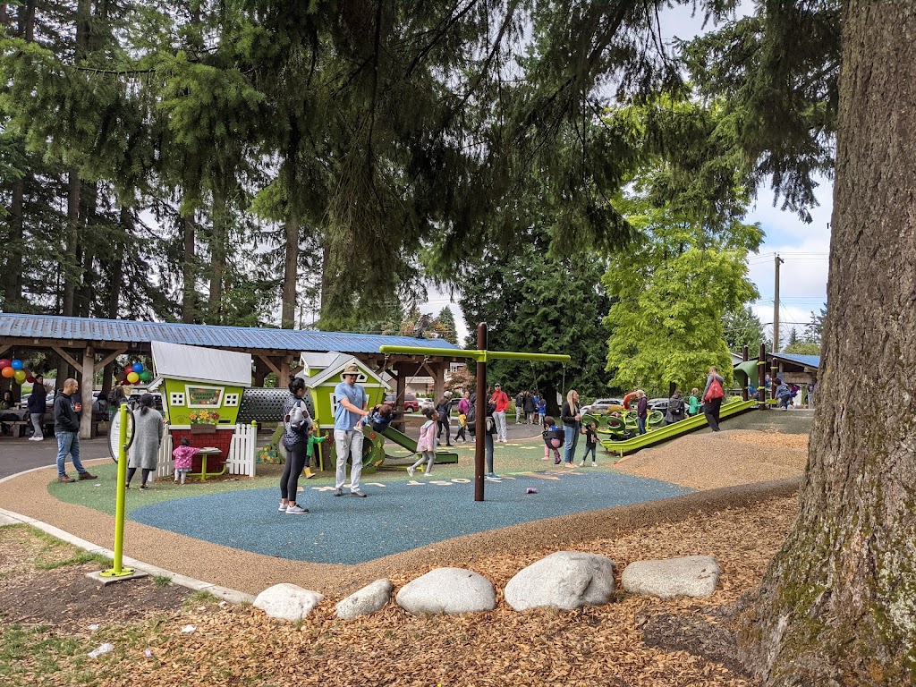 Mundy Park Picnic Shelter | 587 Hillcrest St, Coquitlam, BC V3J, Canada | Phone: (604) 927-4386