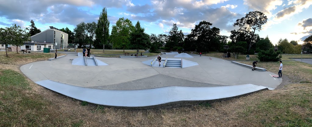 Gordon Head Skatepark | 4100 Lambrick Way, Victoria, BC V8N 5R3, Canada | Phone: (250) 475-7111