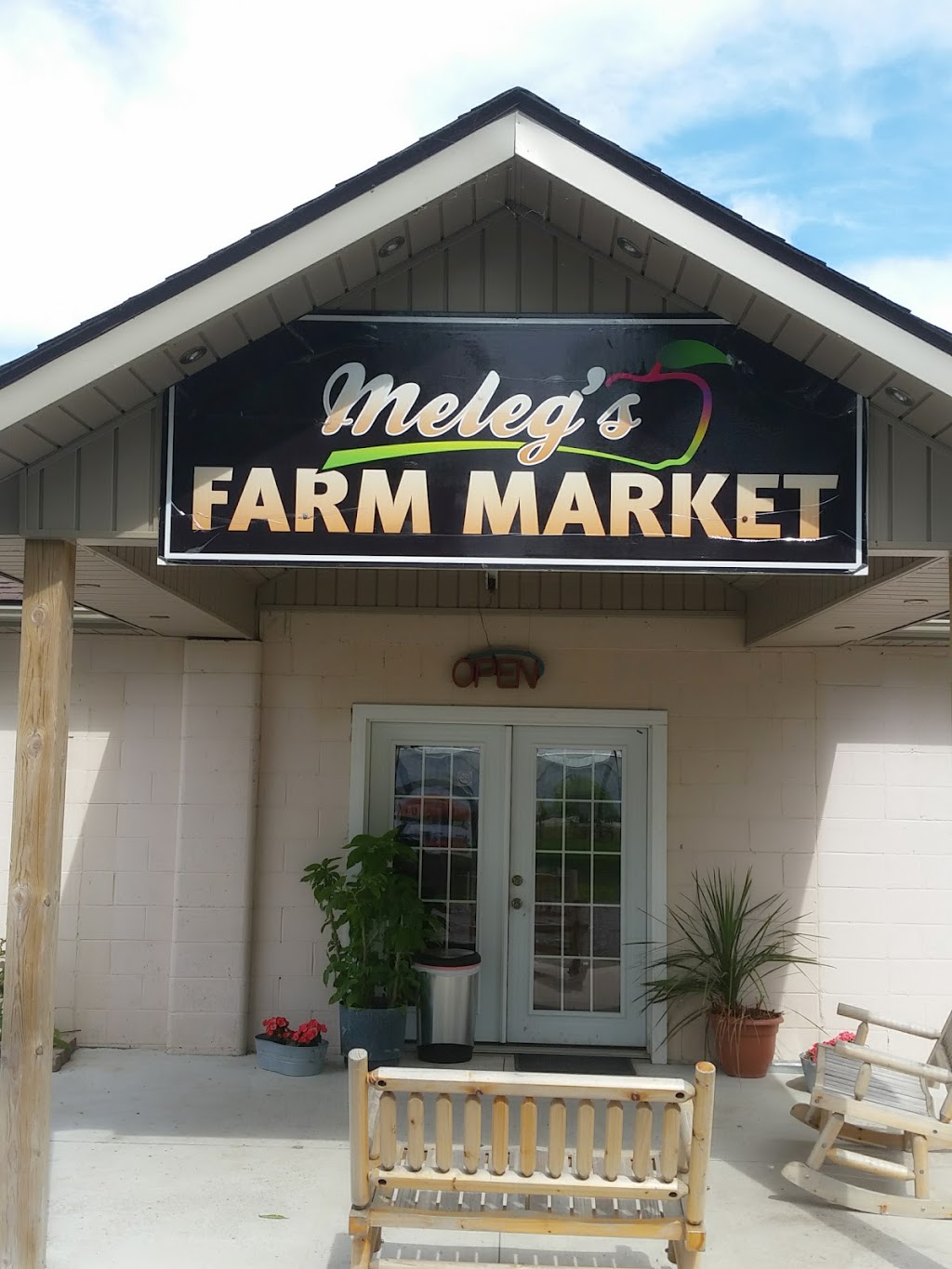 Melegs Lakeview Orchard & Cider Mill | 166 Arner Townline, Kingsville, ON N9Y 2E6, Canada | Phone: (519) 733-4857